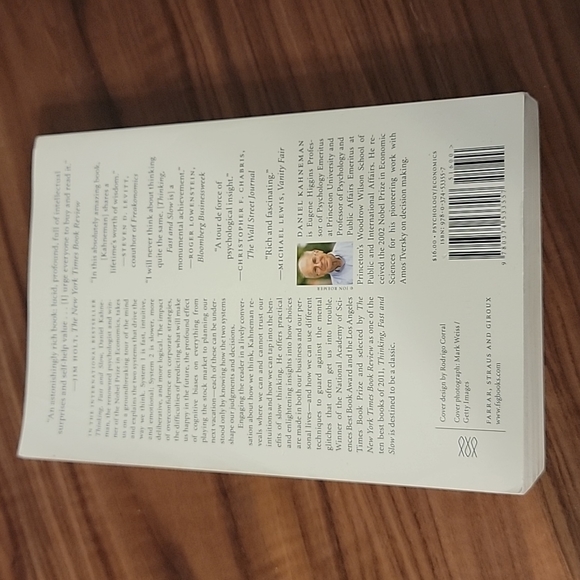 Thinking, Fast and Slow by Daniel Kahneman - Picture 2 of 9